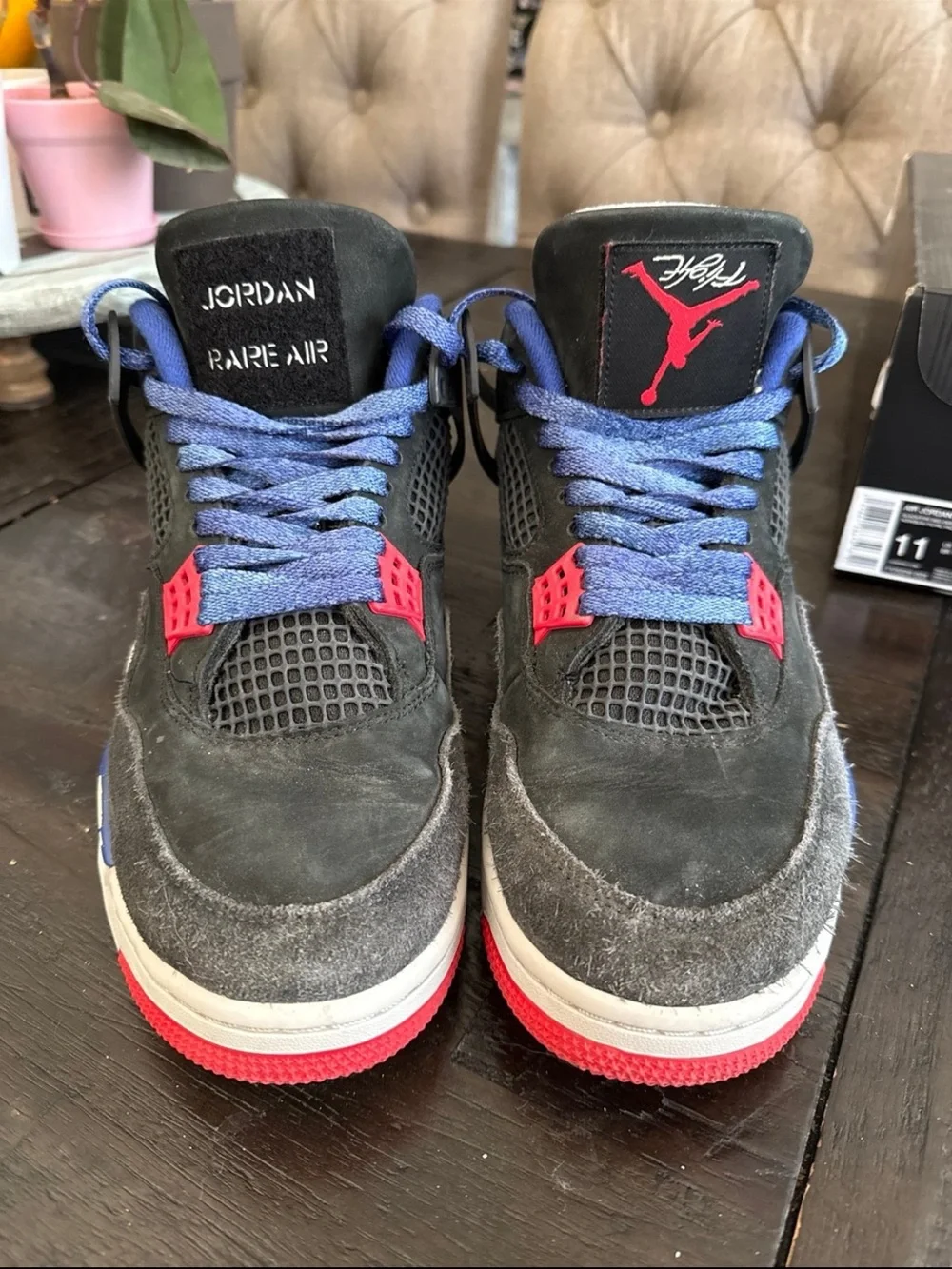 Air Jordan 4 Retro Rare Air (white lettering). men’s 11. pre-owned. Worn.